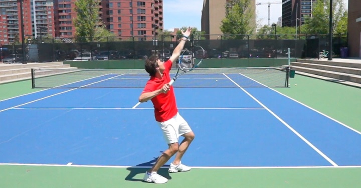 TENNIS SERVE: How To Hit A Wide Slice Serve - Tennis Evolution