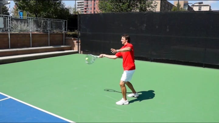 Forehand Kontaktpunkt